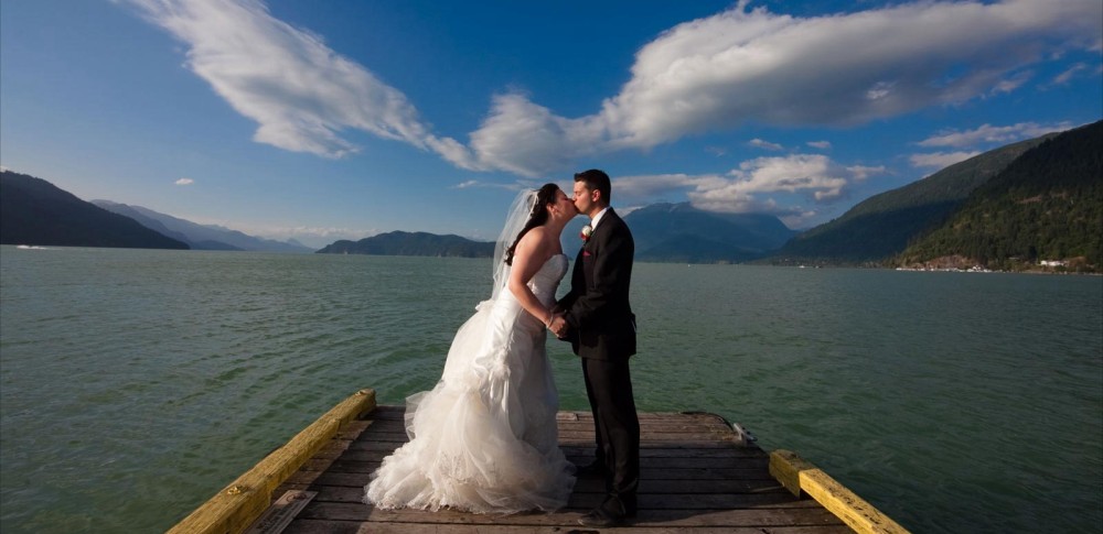 Harrions Hot Springs Resort Wedding at Lake